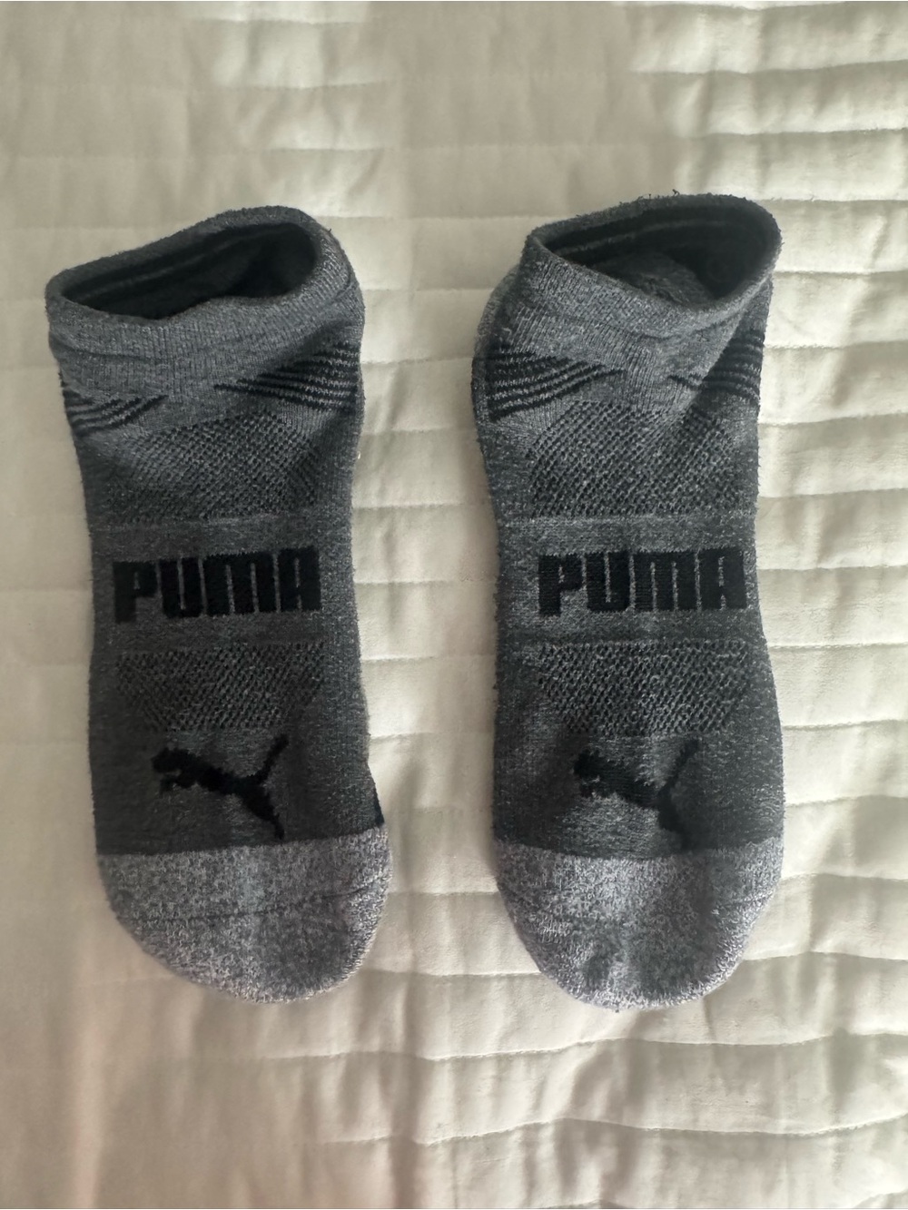PUMA Men’s No-Show Athletic Socks in Gray and Black